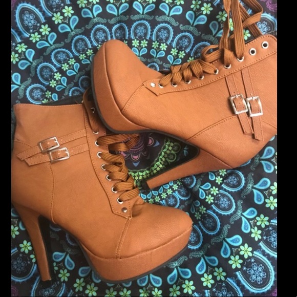 Shoes - RESTOCKED sexy heeled boots